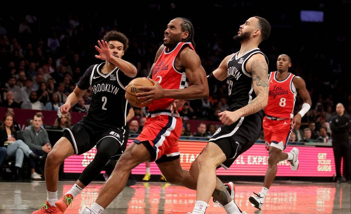 快船队核心球星伤愈回归，带领球队夺冠的简单介绍