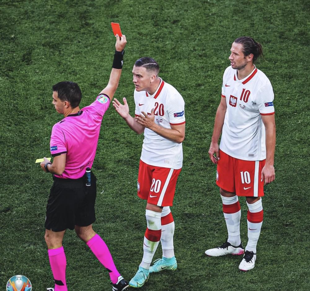 斯洛伐克绝杀波兰意外胜出的简单介绍