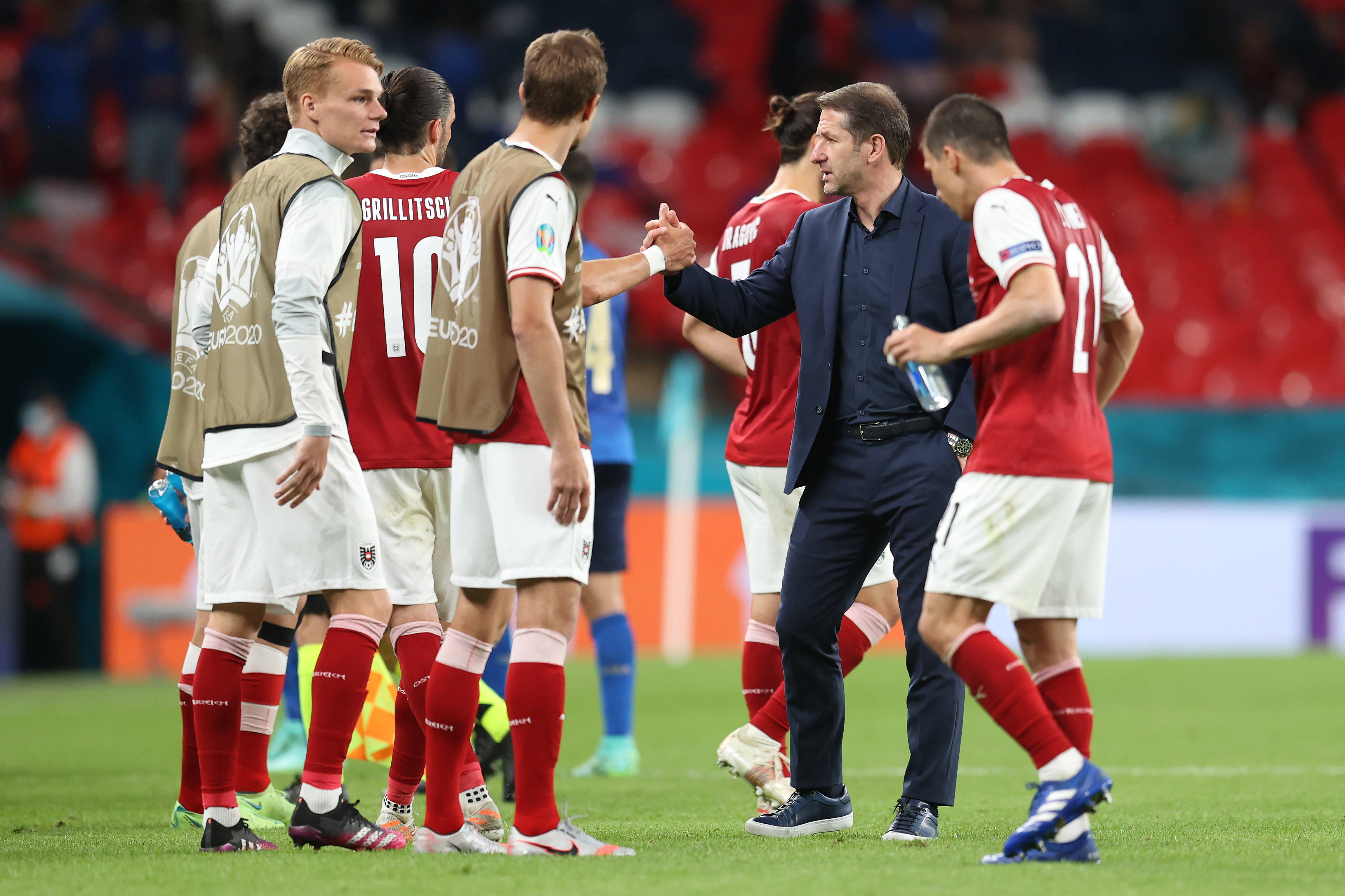 希腊队遗憾输给斯洛文尼亚欧预赛排名下滑的简单介绍 希腊队遗憾输给斯洛文尼亚欧预赛排名下滑的简单介绍