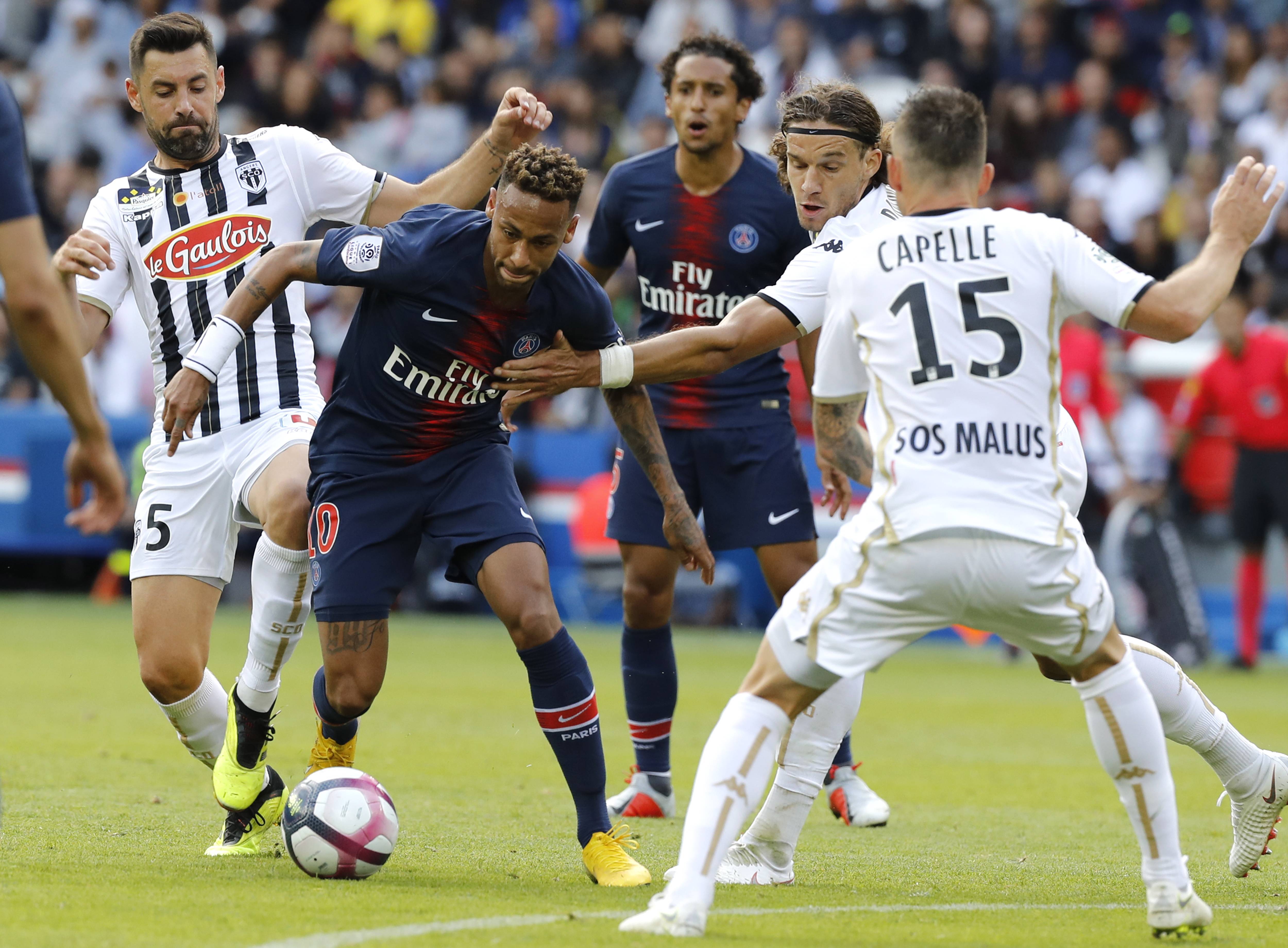 巴黎圣日耳曼客场惜败，法甲冠军榜首动摇的简单介绍