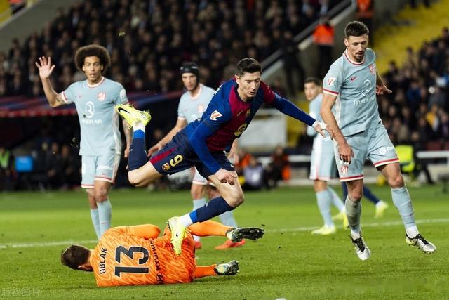 关于毕尔巴鄂阿拉维斯：双雄对决，谁能胜出？的信息