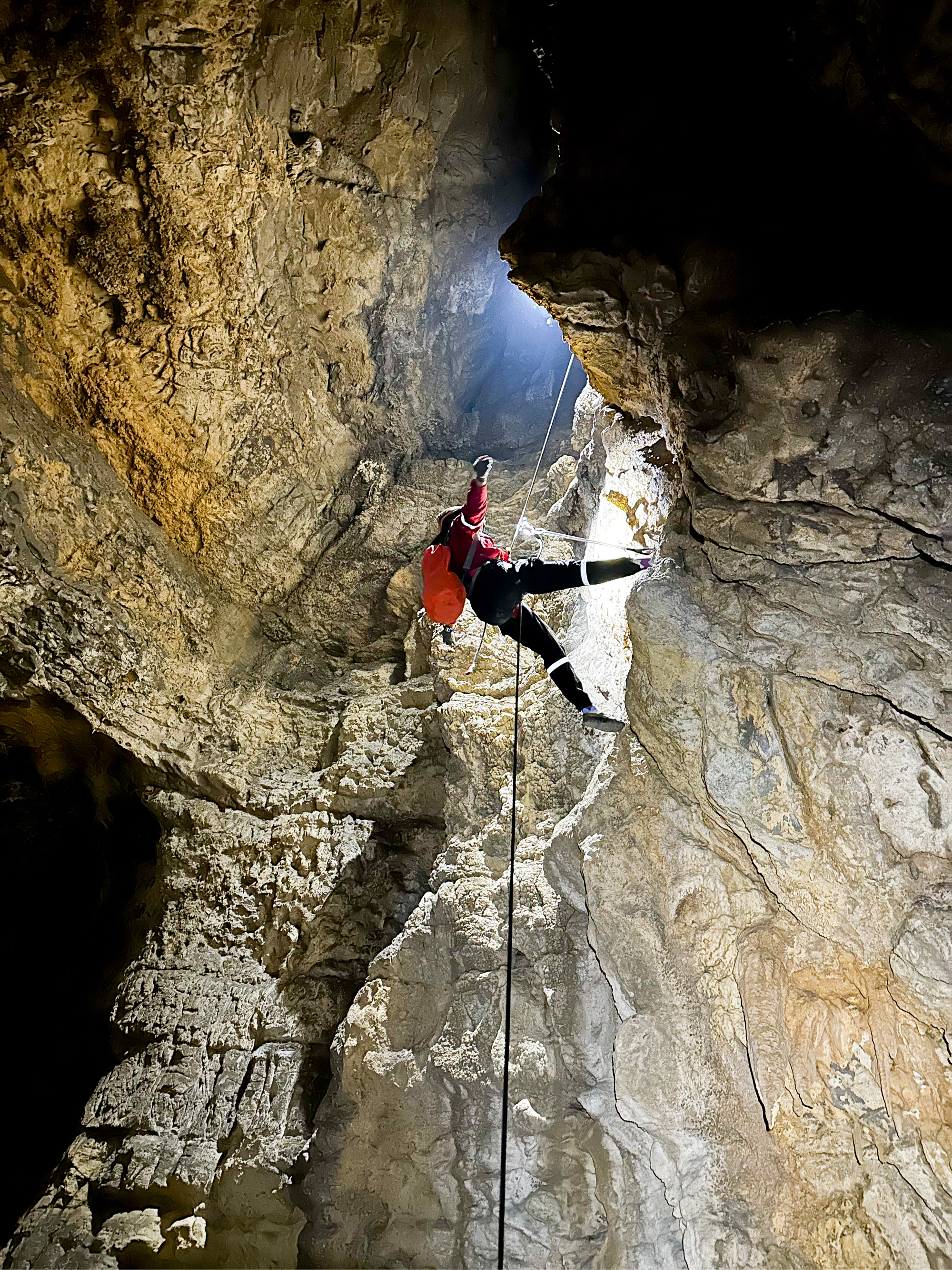开云体育在线-冠军之路不平坦，每一步都是考验