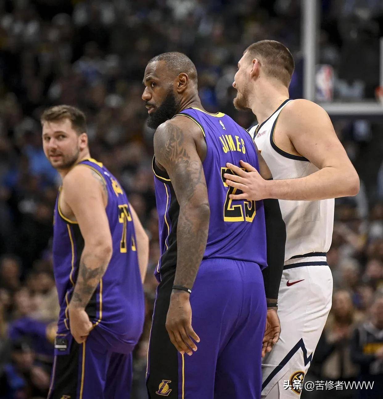 人中锋强大内线表现，球队期待胜利