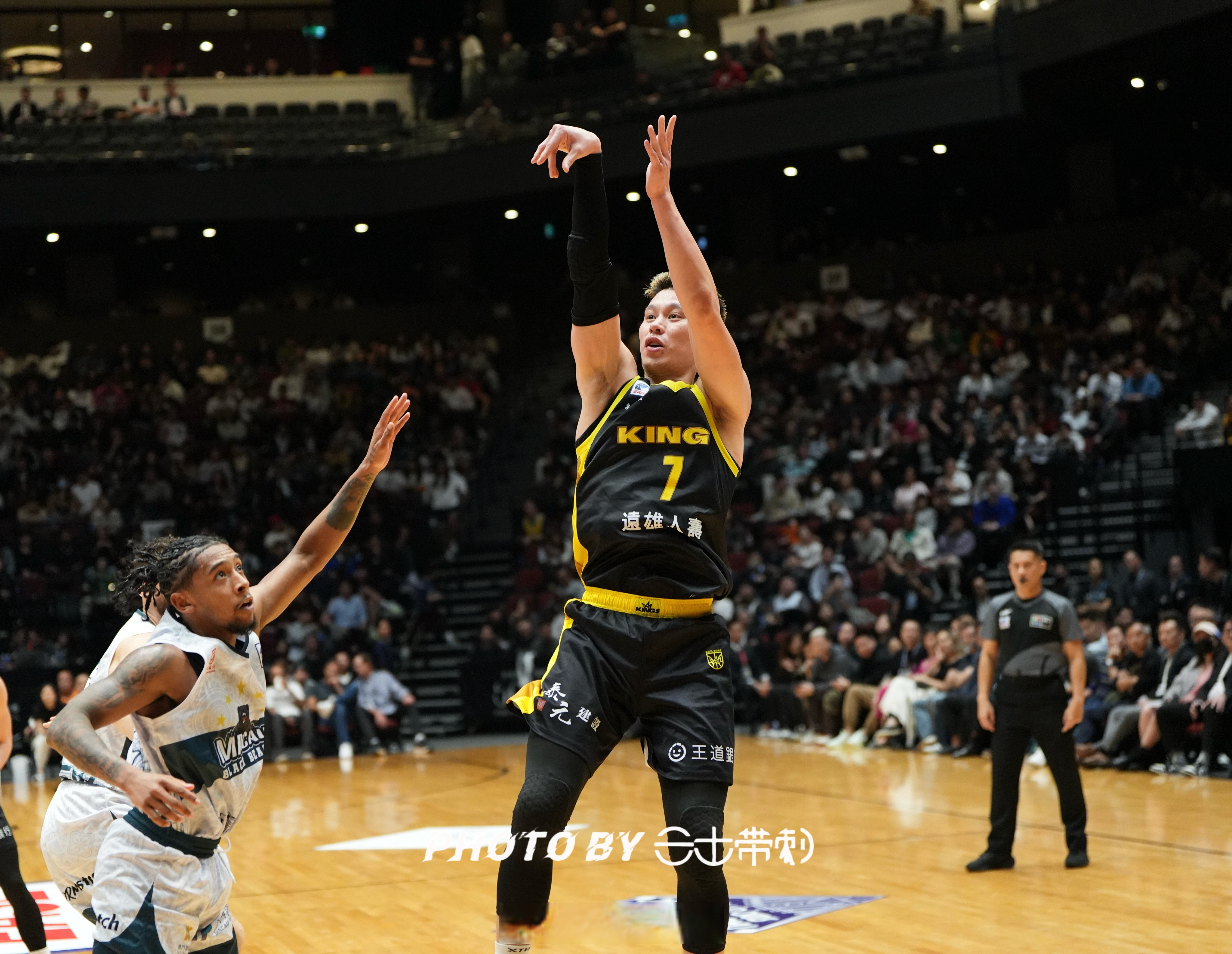 林书豪复出:亚太区比赛为当地球迷献技的简单介绍 林书豪复出:亚太区比赛为当地球迷献技的简单介绍