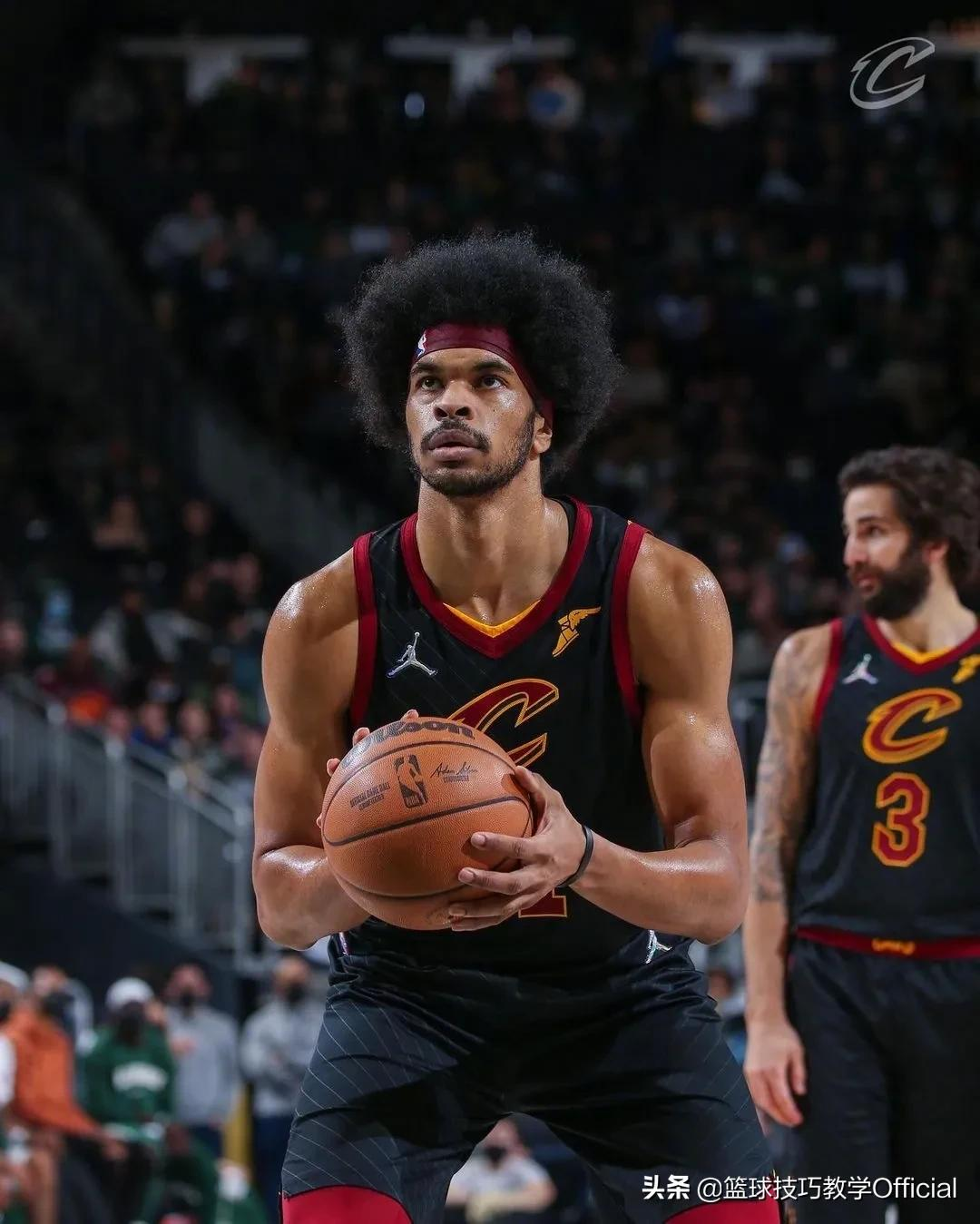 前骑士中路受阻，球队需要打通进攻路径的简单介绍