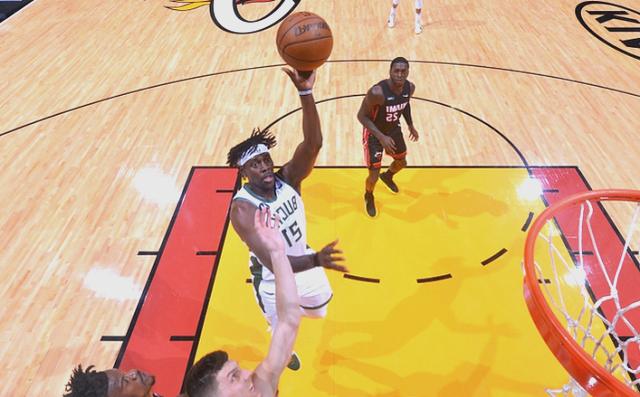 开云官网-雄鹿战胜热火，取得东部榜首