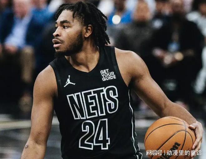 雄鹿碾压尼克斯，拉塞尔制霸全场