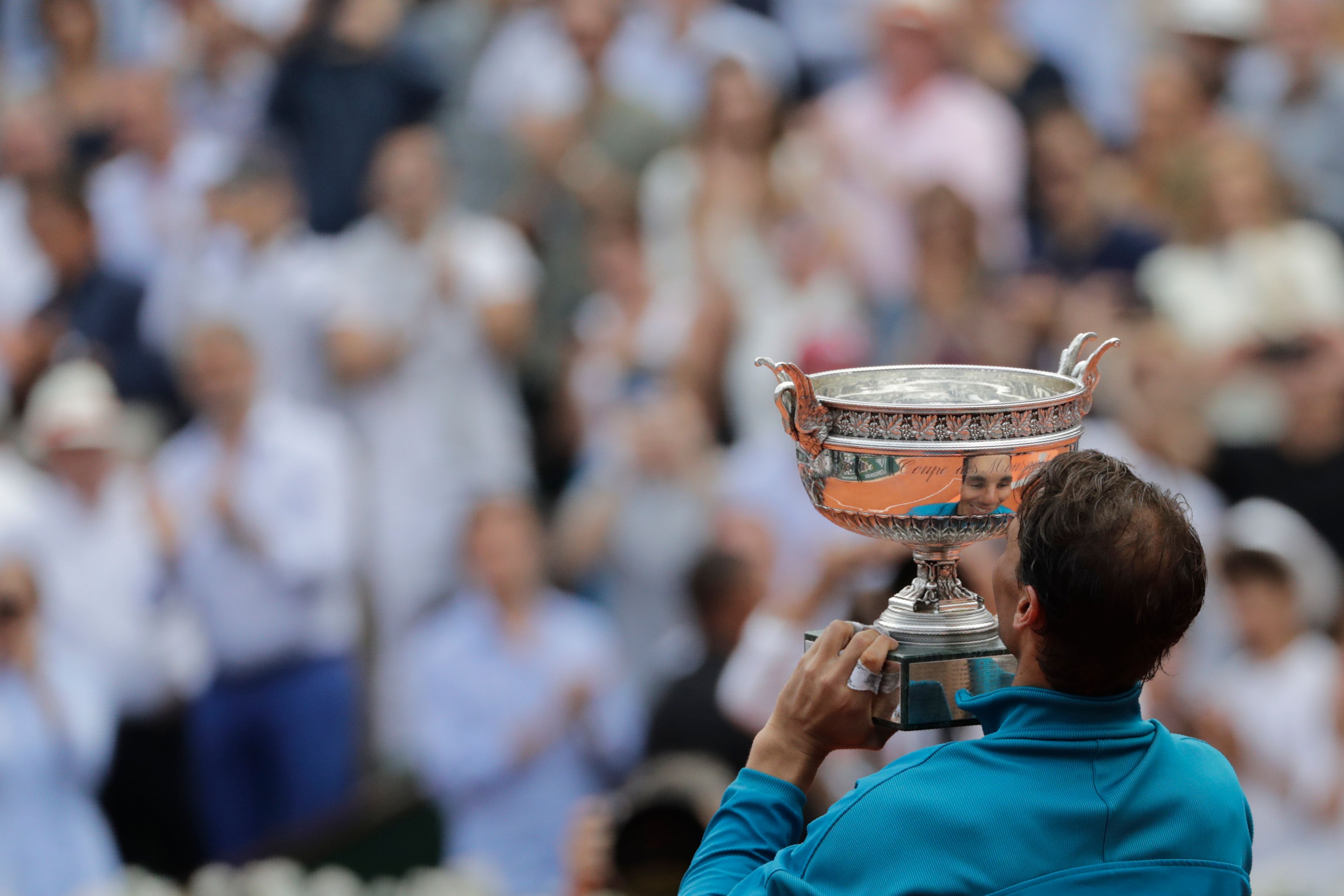 开云官网-年终总决赛轻取法网，纳达尔刷新纪录的简单介绍