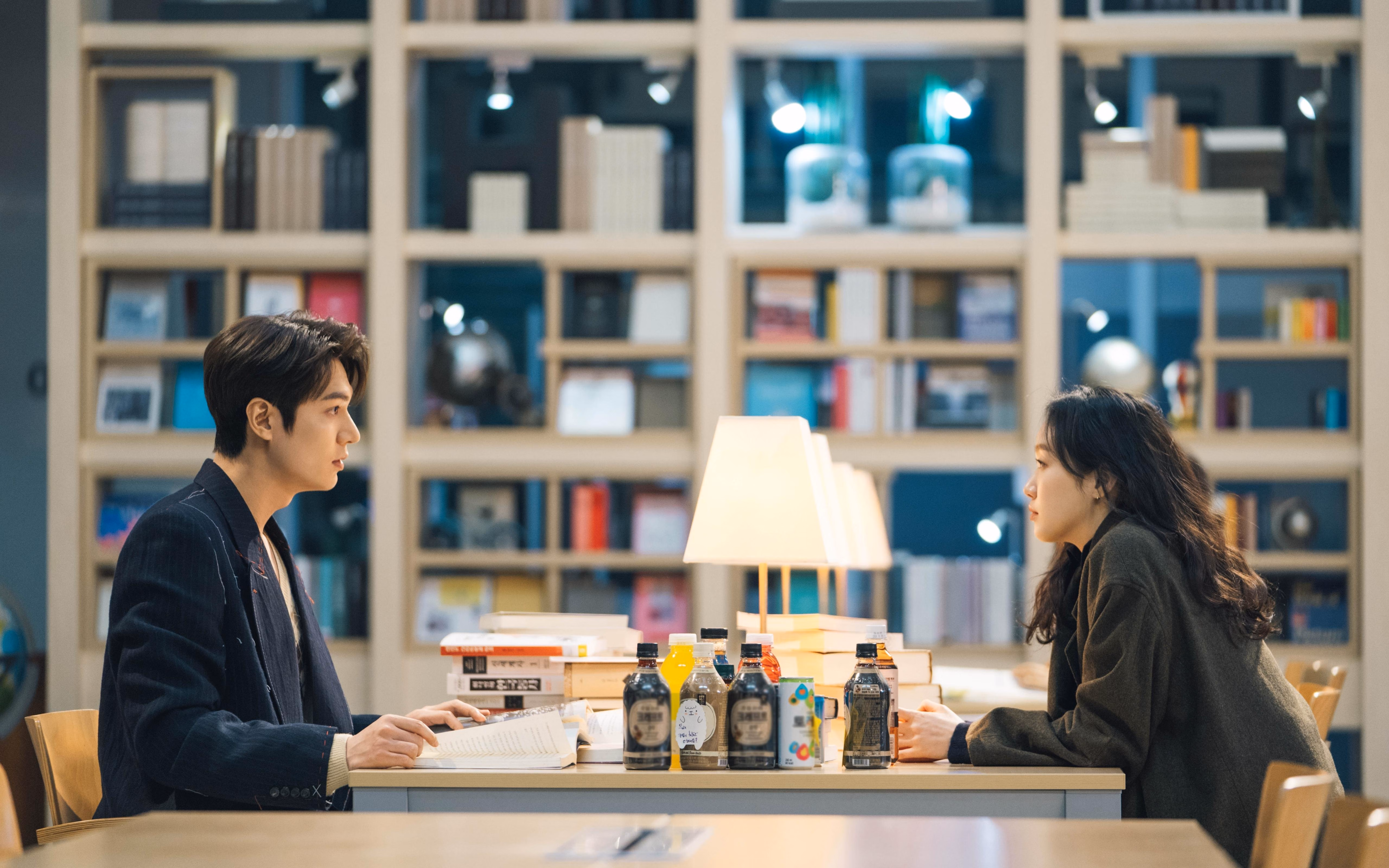 卡拉斯科一传一射主宰比赛走向,英格兰3-1拿下中国