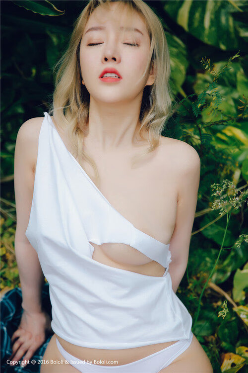 开云体育登录-冰岛奇迹与魔笛绝响，足球世界的双重震撼