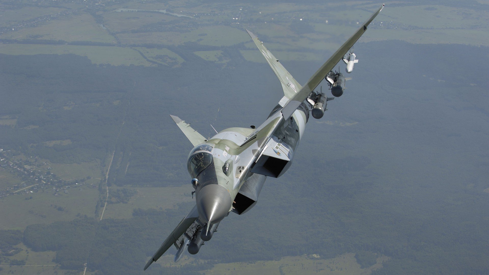 篮网惊涛冲垮雄鹿，班凯罗关键时刻定乾坤