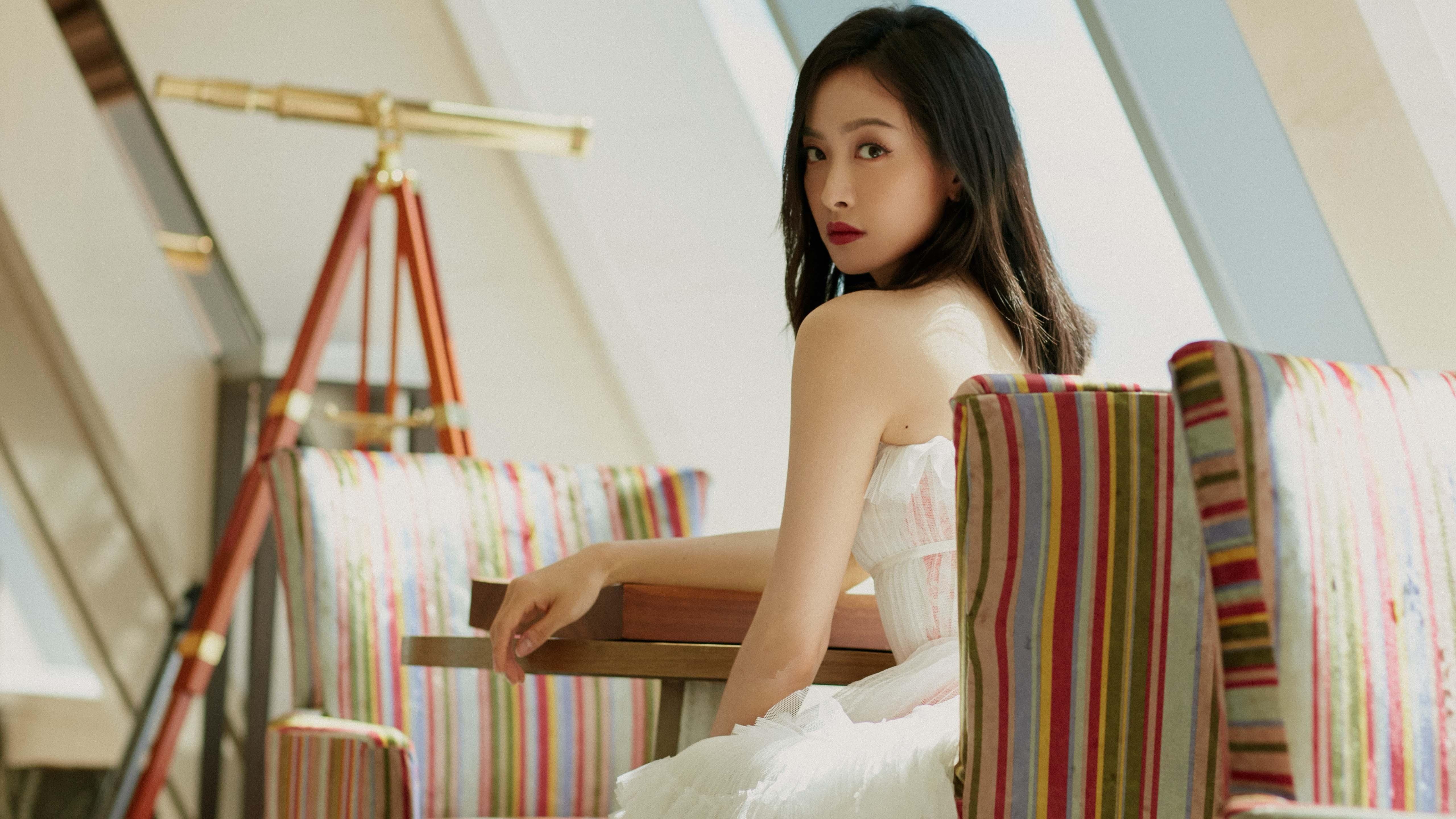 哈利伯顿引爆快船，争冠路上力克魔术显威