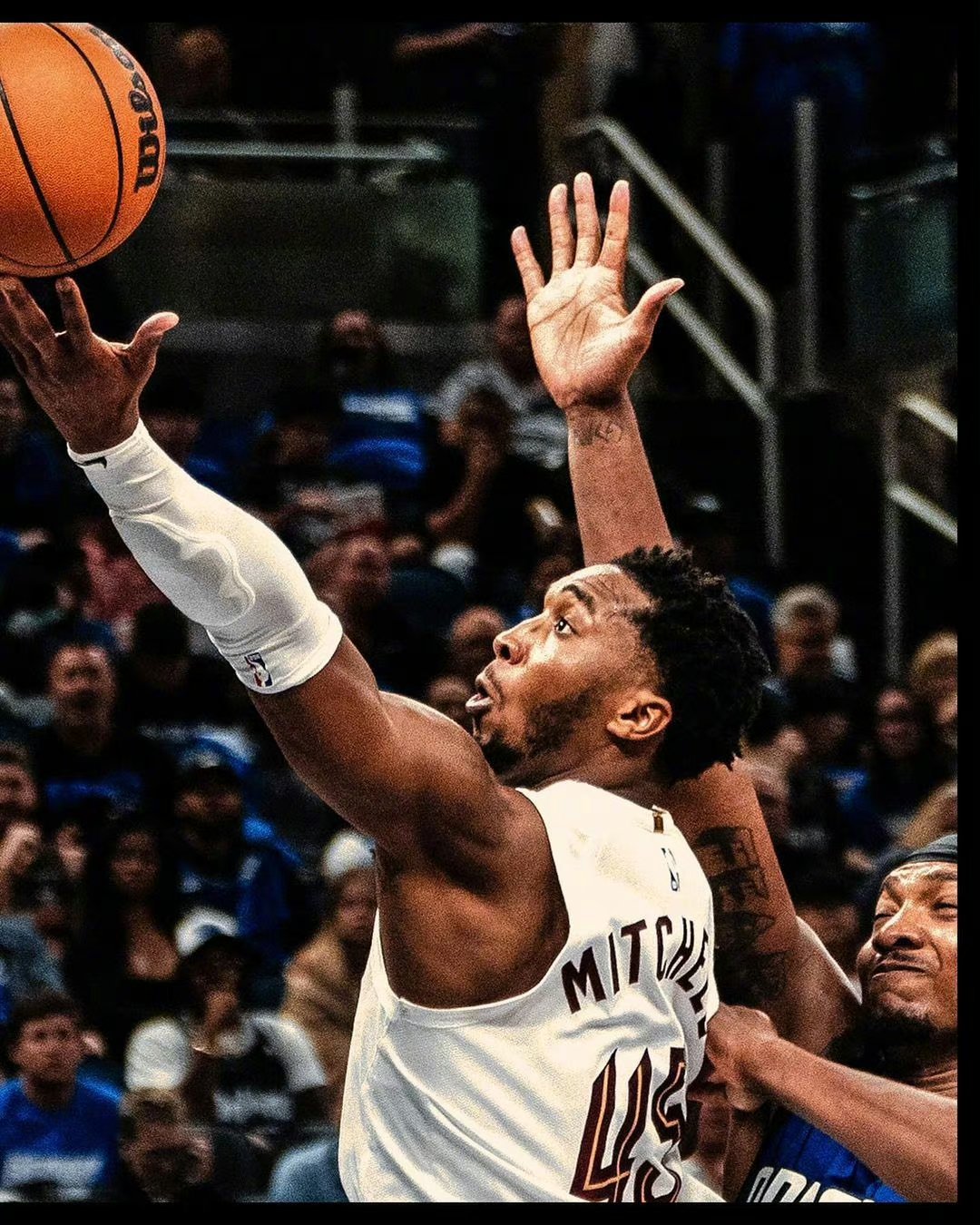 开云体育官网-森林狼强势拿下魔术,米切尔在欧冠决赛接管比赛